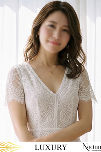 綾瀬まどか(25)