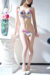 小早川　鈴葉 サムネイル photo2