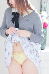 高松　紗樹 サムネイル photo4