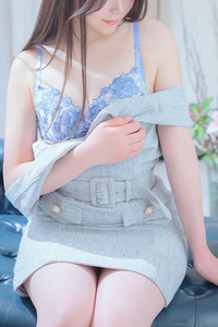 井原　恋 写真