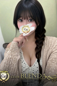 小鳥遊すず 写真