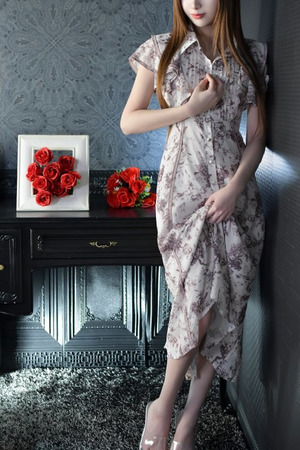 中原真理子 photo1