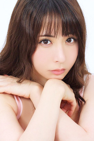 晶エリー photo1