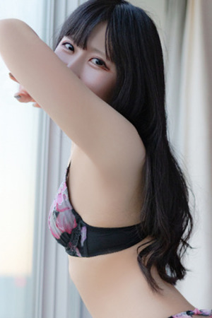 城之内　萌 photo3