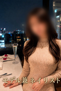 色っぽさ感じるネイリスト(27)