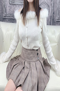 生田 ゆり(18)