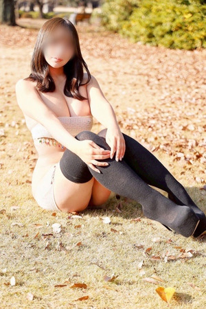 虹野 みゆな photo2