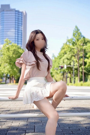 宇佐美 もなか photo3