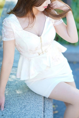 宇佐美 杏南 photo2