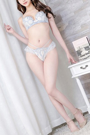 遥香【はるか】 photo3