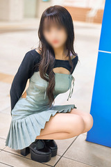 SERINA サムネイル photo2