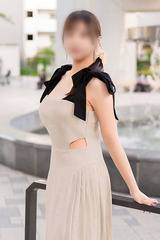EMIKA サムネイル photo4