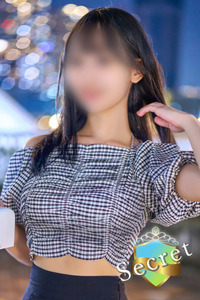 MOMOKA 写真