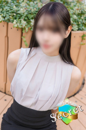 MIMIKA photo1