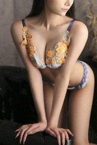 紀田 真優奈 写真