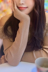 網野 莉奈 サムネイル photo2