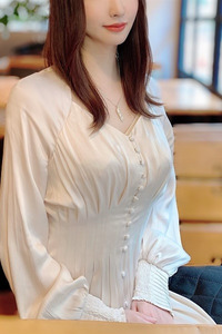 村越 姫香(25)