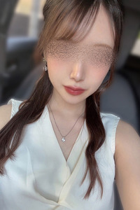入江 乙葉 写真