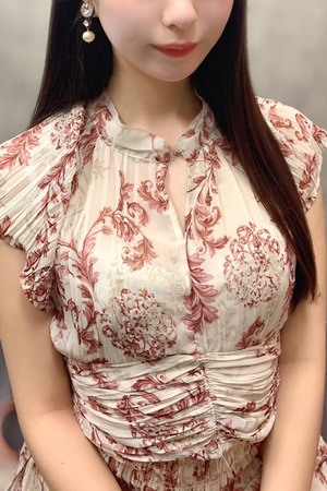 山寺 由奈 photo1