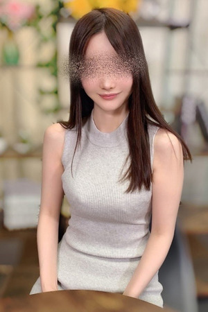 戸塚 紗江 photo1