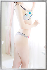 吉岡　美夏夜 サムネイル photo3