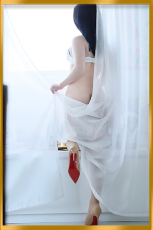 明日葉　美晴 photo1