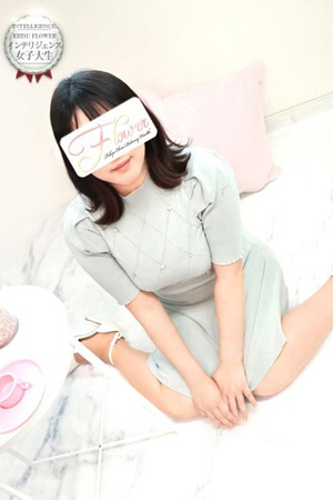 りな photo1