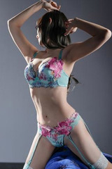 白井 真央 サムネイル photo1