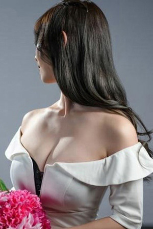 白井 真央 photo2