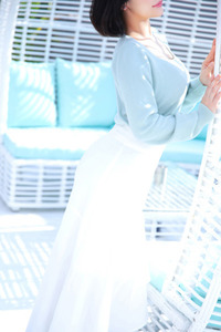 葵(あおい) 写真