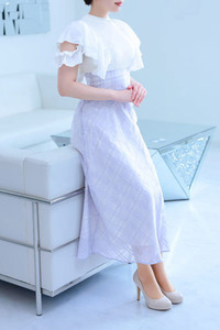 新人・絵奈(えな) 写真