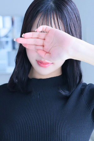 新人・李心(りこ) photo1