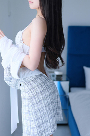 新人・朱音(あかね) photo3