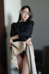 秋島 楓 サムネイル photo3