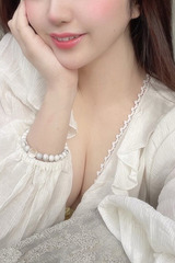 深美 杏奈 サムネイル photo1