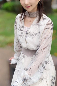 岩下 加奈 写真