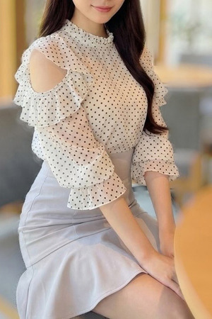 秋月 純恋 photo1