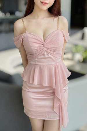 狩野 梨沙 photo1