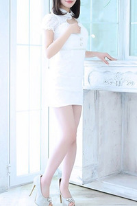 新人・沙文(サアヤ) 写真