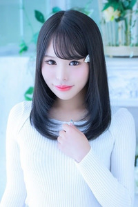 新人・千愛季(チアキ) 写真