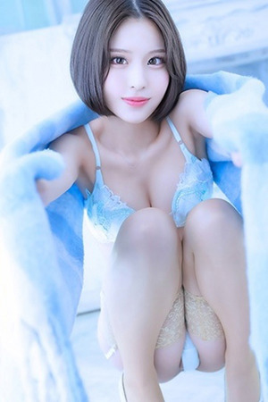 真白(マシロ) photo1