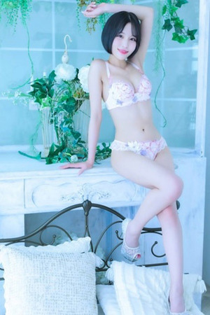 真白(マシロ) photo3