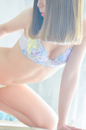 雫月-SIZUKU- photo3