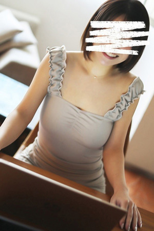 前園えりな(まえぞのえりな) photo2