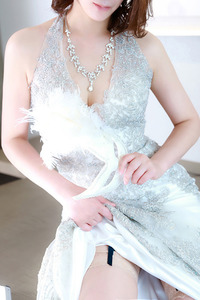 岩瀬 みりあ 写真