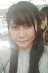 なな サムネイル photo1