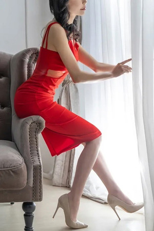 丸ノ内 もも菜 photo3