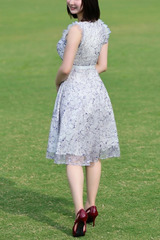 元谷 彩花 サムネイル photo2