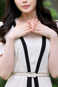 真田 柚花 写真