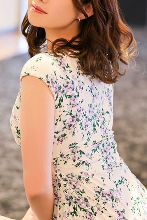 波瑠 さくら photo1